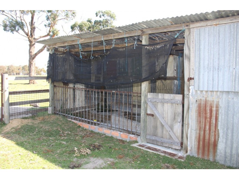 166 Cochranes Road, Longford VIC 3851