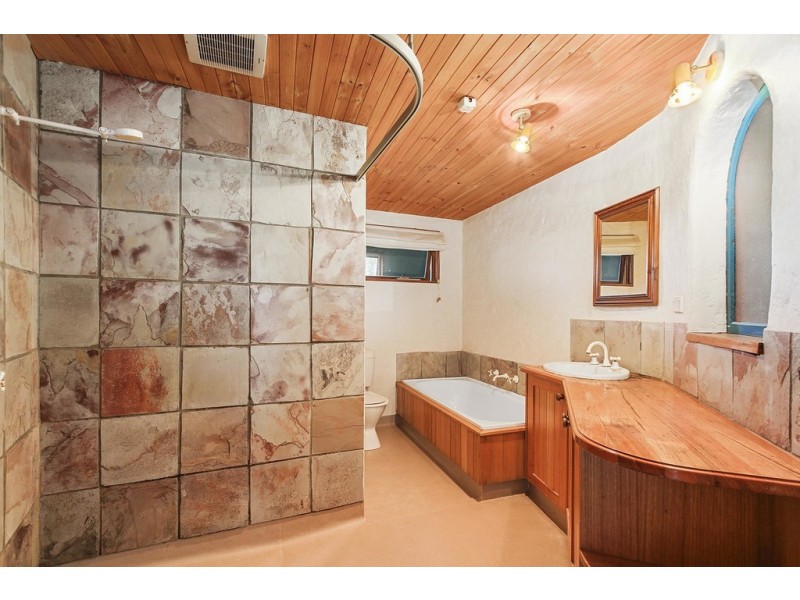 39 BRENNANS ROAD, Longford VIC 3851