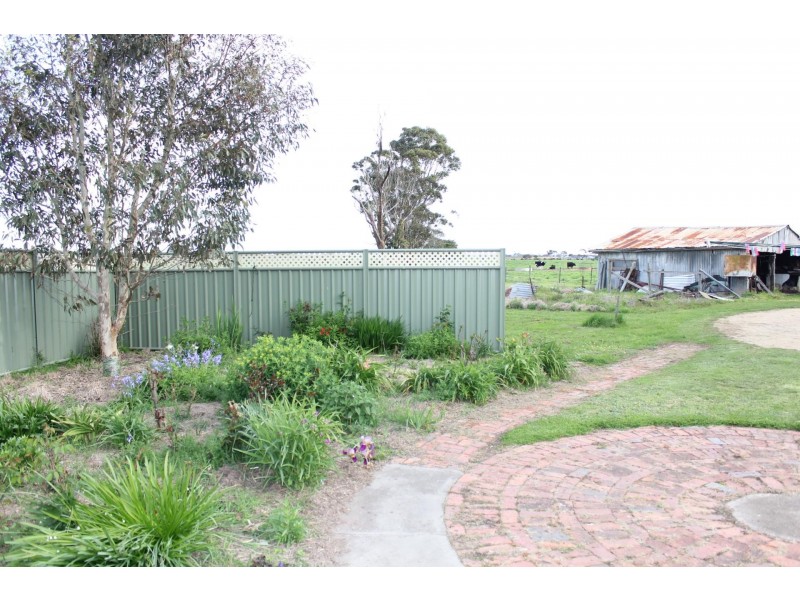 38 Bengworden rd, Cobains VIC 3851