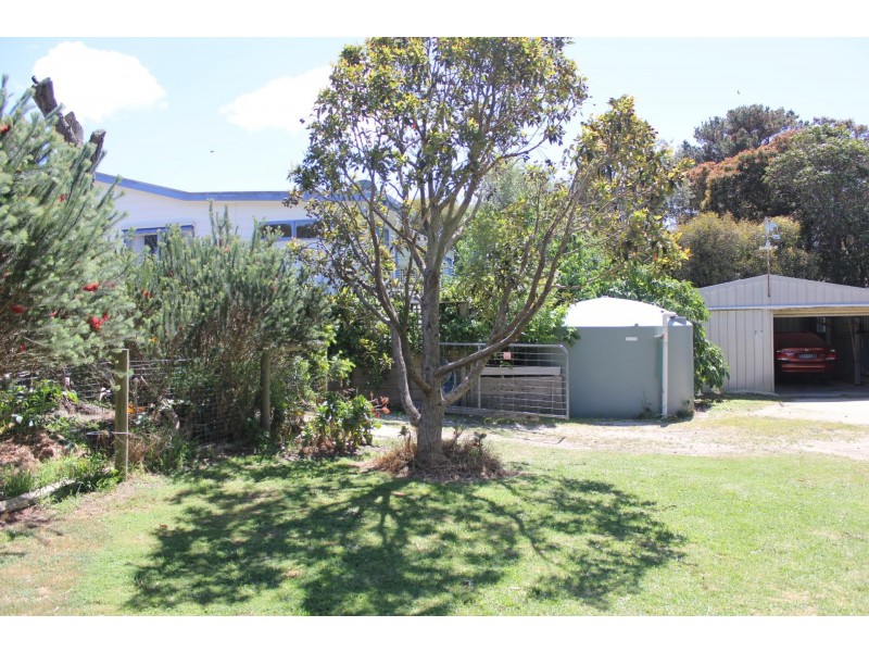 61-63 Sixth Avenue North, Paradise Beach VIC 3851