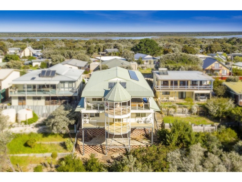 #75 Wattle Grove, Loch Sport VIC 3851