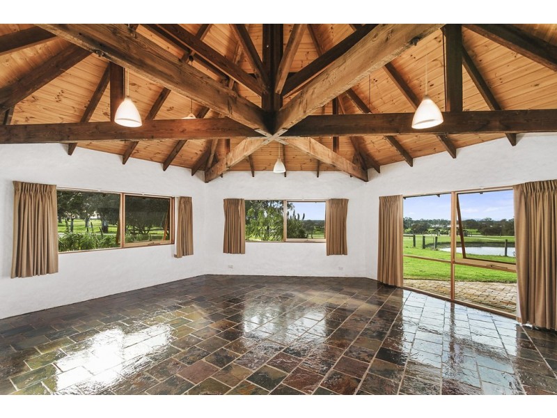 39 Brennans Road, Longford VIC 3851