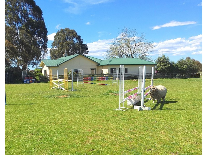 214 Powerscourt Street, Maffra VIC 3860