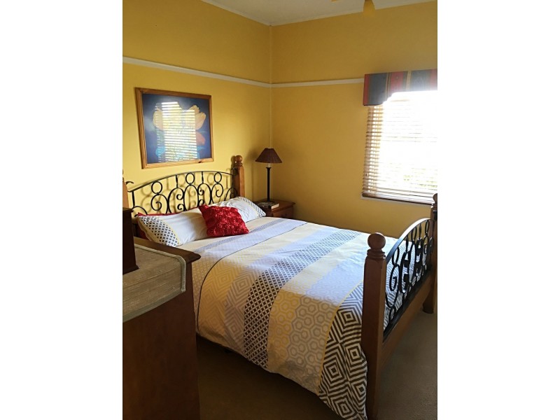 214 Powerscourt Street, Maffra VIC 3860