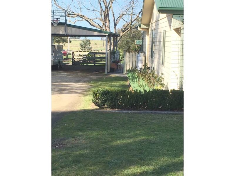 214 Powerscourt Street, Maffra VIC 3860