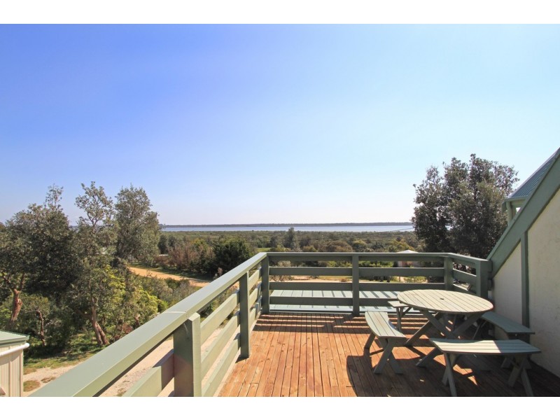 49 Sixth Ave Nth, Paradise Beach VIC 3851