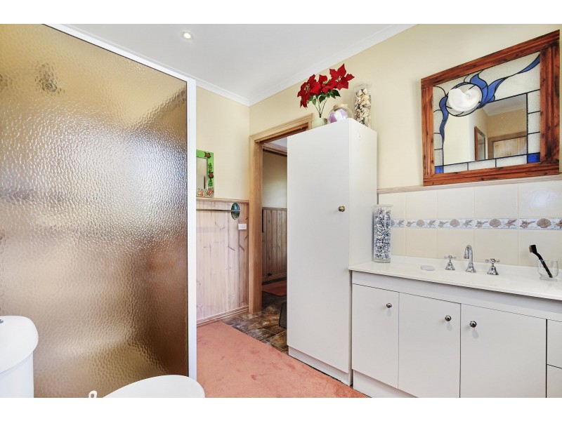 49 Sixth Ave Nth, Paradise Beach VIC 3851