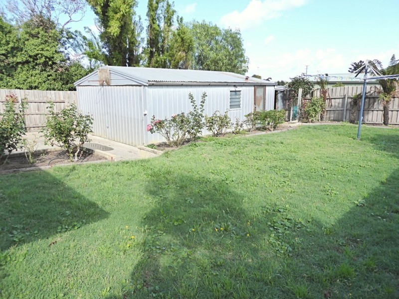 1 McAdam Street, Maffra VIC 3860