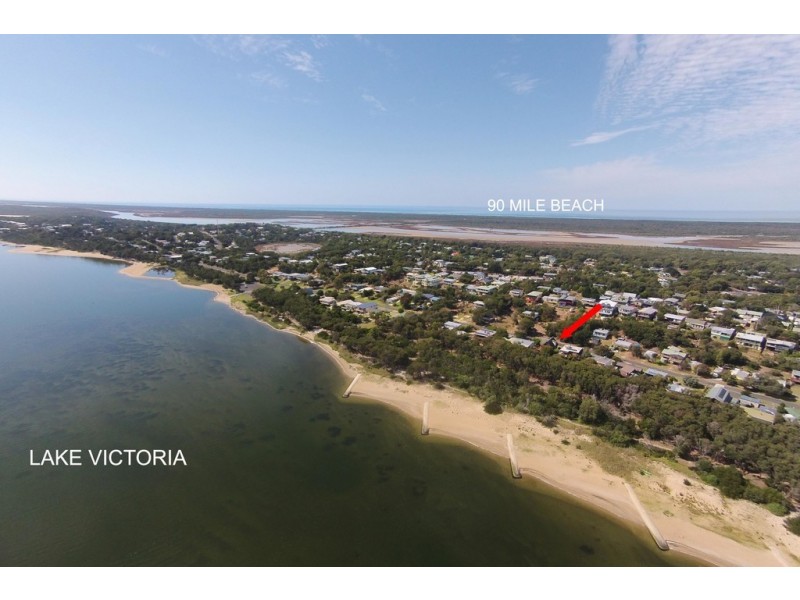 42 Seagull Drive, Loch Sport VIC 3851
