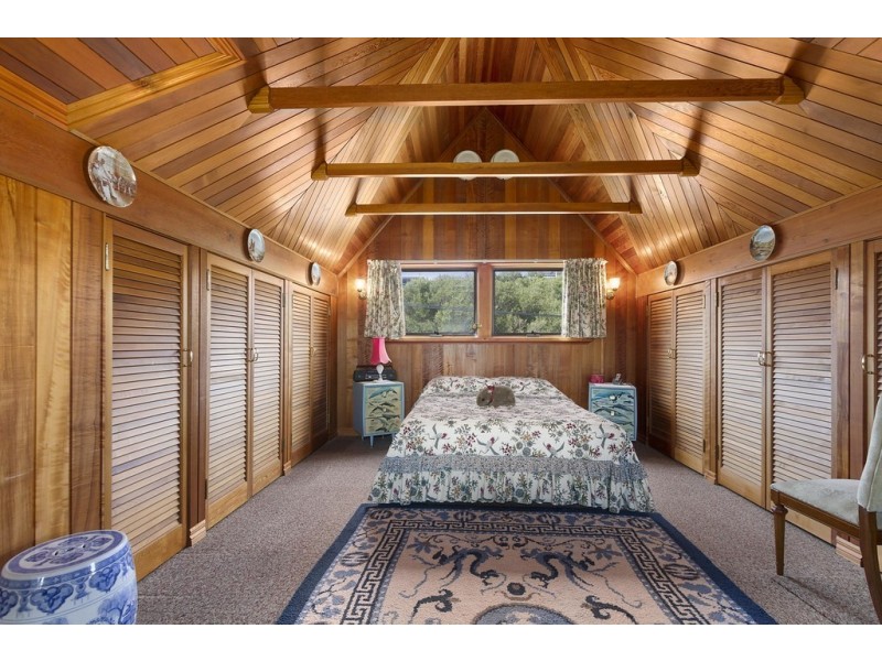 42 Seagull Drive, Loch Sport VIC 3851
