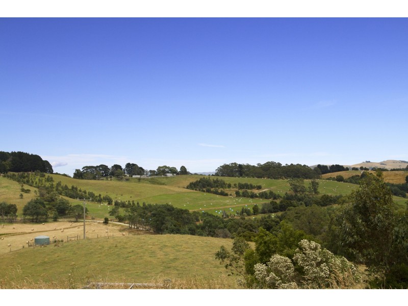 40 Longstaffs Road, Toora North VIC 3962