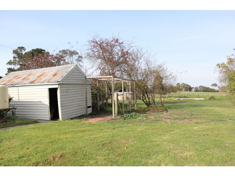 411 Princes Hwy, Sale VIC 3850