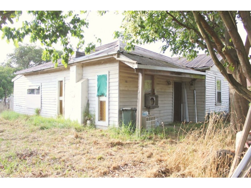 10 McGhee Street, Sale VIC 3850