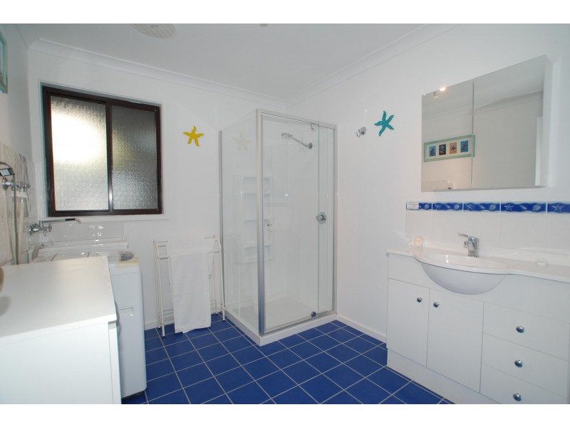 23 Holmes Street, Loch Sport VIC 3851