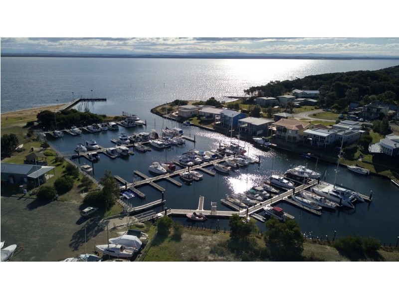 23 Holmes Street, Loch Sport VIC 3851