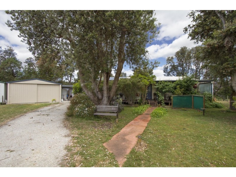 115 Meridan Road, Paradise Beach VIC 3851