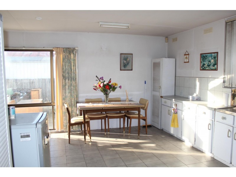 68 McFarlane Street, Stratford VIC 3862