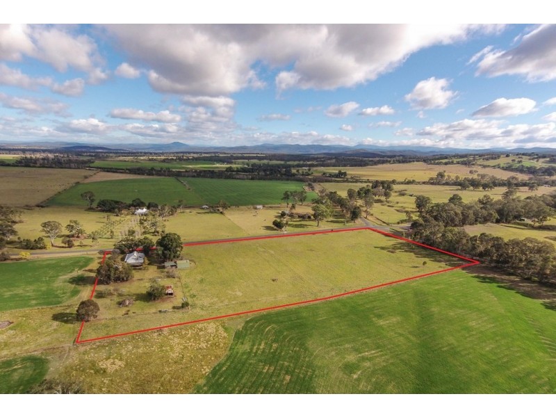 # Freestone Creek Road, Briagolong VIC 3860