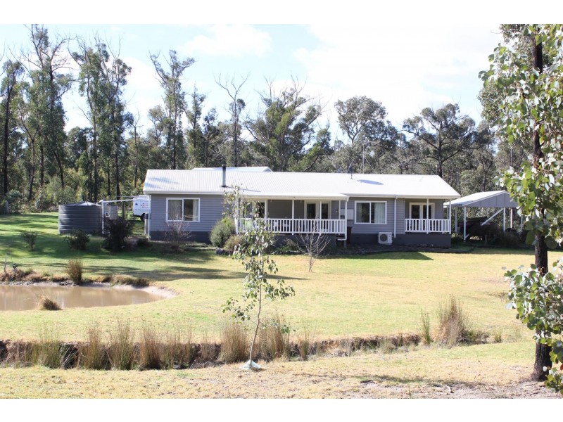 # Johnson Lane, Seaton VIC 3858