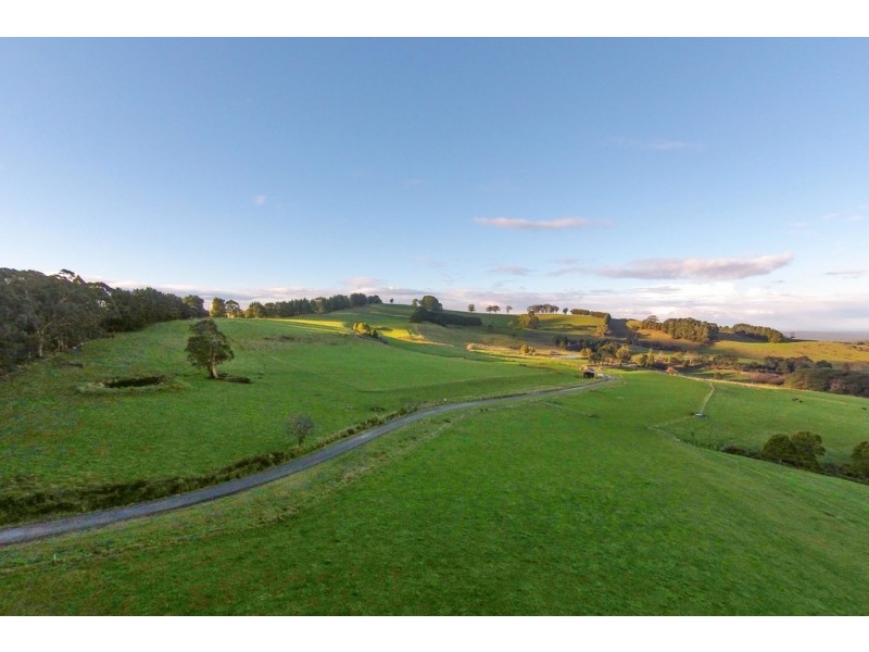 491 Buttners Saddle Road, Carrajung VIC 3844