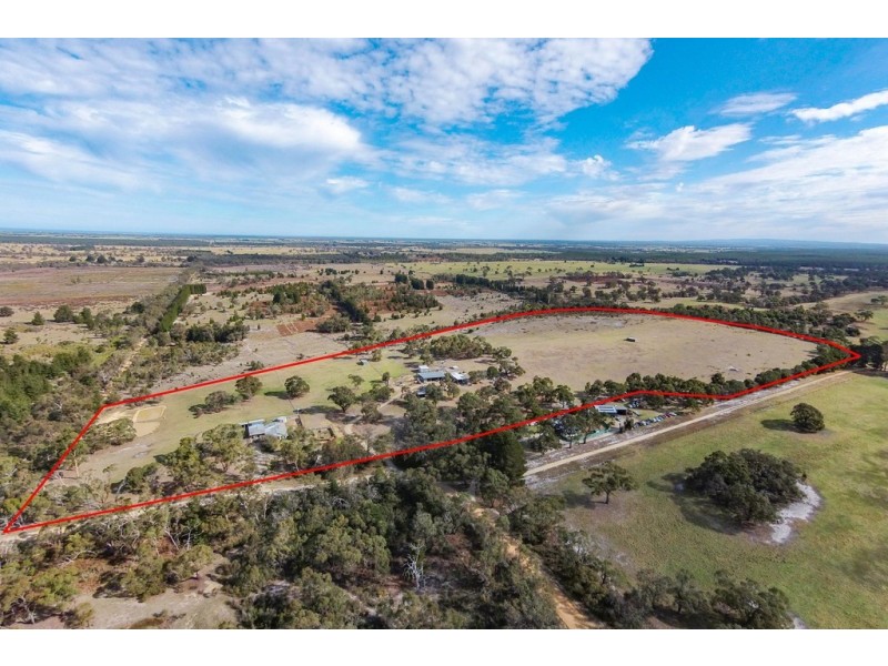 456 Carrs Creek Road, Longford VIC 3851