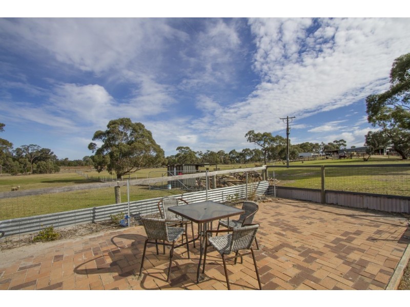 456 Carrs Creek Road, Longford VIC 3851
