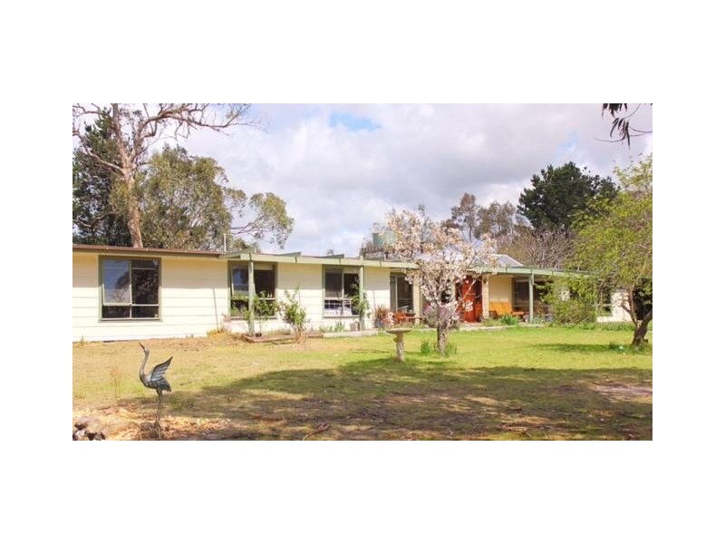 120 Cochranes Rd, Seaspray VIC 3851