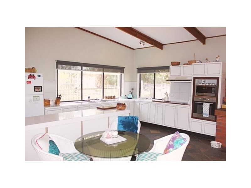 120 Cochranes Rd, Seaspray VIC 3851