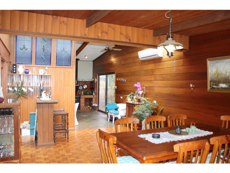 120 Cochranes Rd, Seaspray VIC 3851