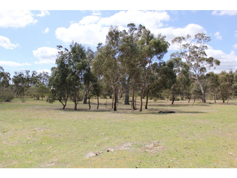 120 Cochranes Rd, Seaspray VIC 3851