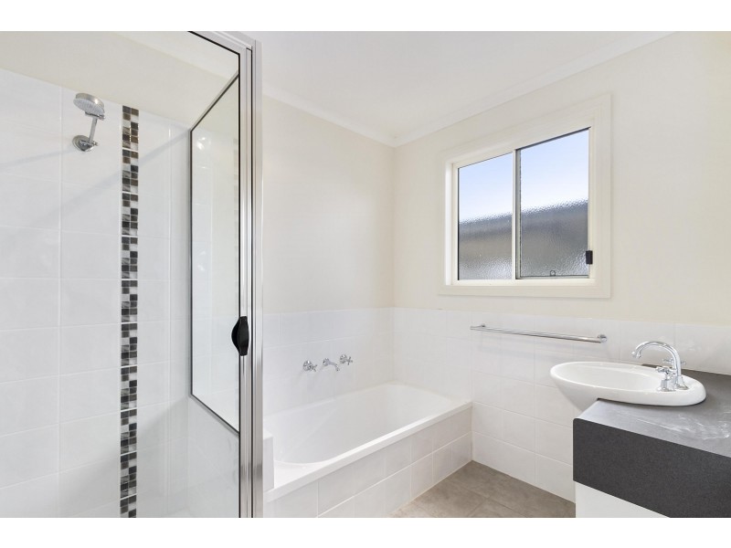 103 Seacombe Landing Road, Golden Beach VIC 3851