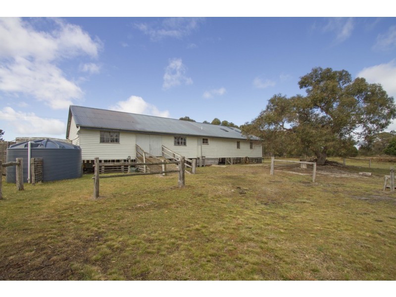 103 Seacombe Landing Road, Golden Beach VIC 3851