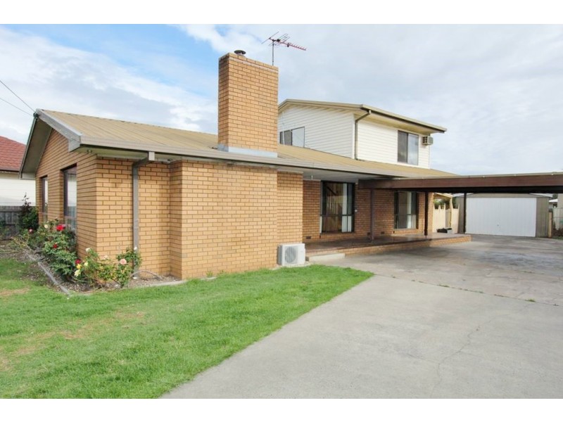 58 Mills Street, Heyfield VIC 3858