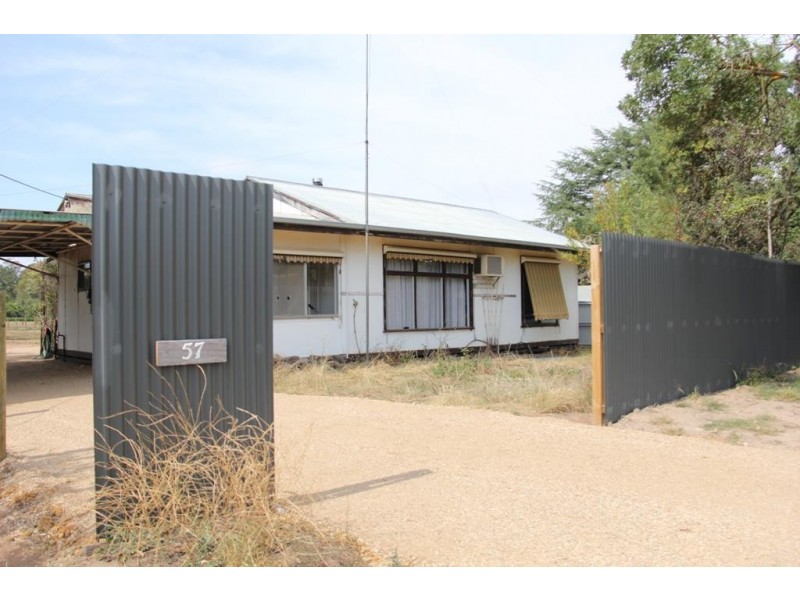 57 McLean Street, Briagolong VIC 3860