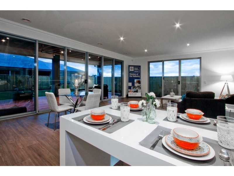 4 Ruthberg Drive, Sale VIC 3850