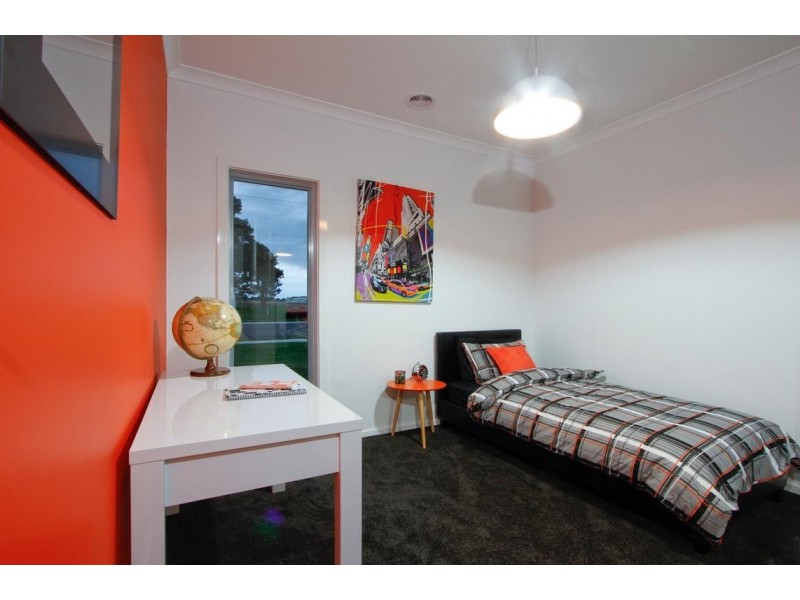 4 Ruthberg Drive, Sale VIC 3850