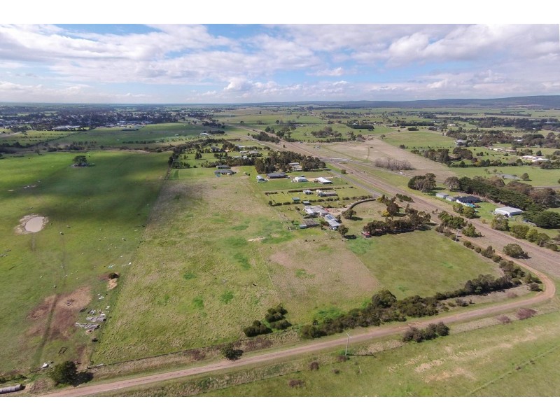 83* Shaws lane, Rosedale VIC 3847