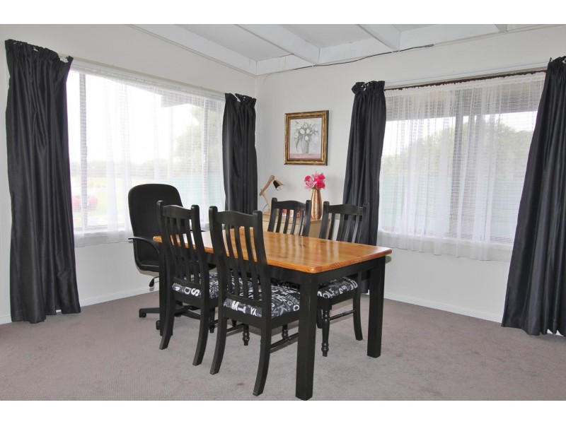 55 Main Road, Seaspray VIC 3851