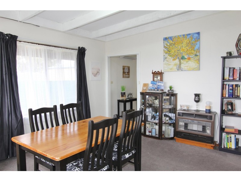 55 Main Road, Seaspray VIC 3851