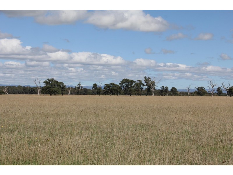 . Lower Cairnbrook Rd, Glengarry VIC 3854