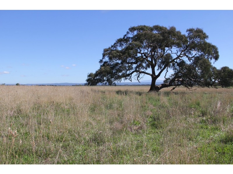 . Lower Cairnbrook Rd, Glengarry VIC 3854