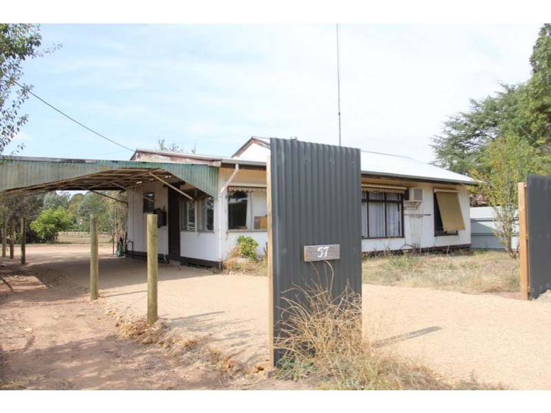 57 McLean Street, Briagolong VIC 3860