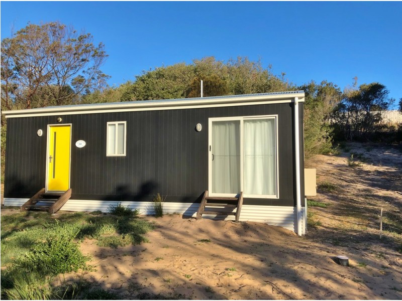 105 Astro Avenue, Golden Beach VIC 3851