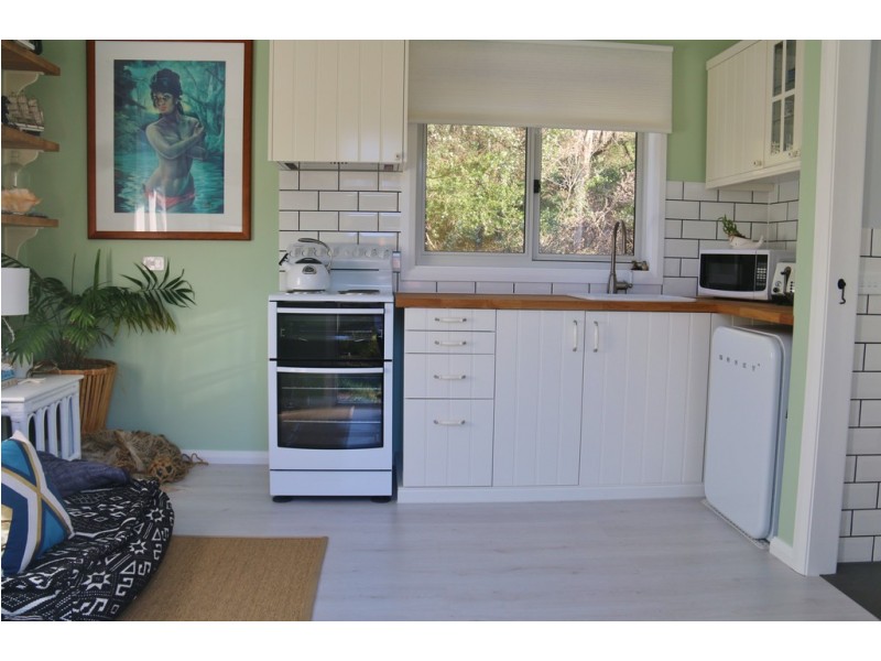 105 Astro Avenue, Golden Beach VIC 3851