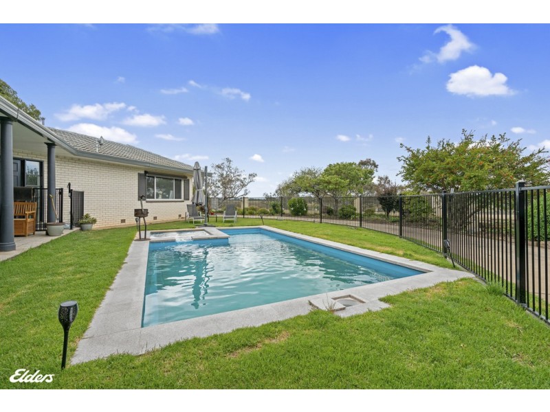 1366 Bengworden Rd, Clydebank VIC 3851