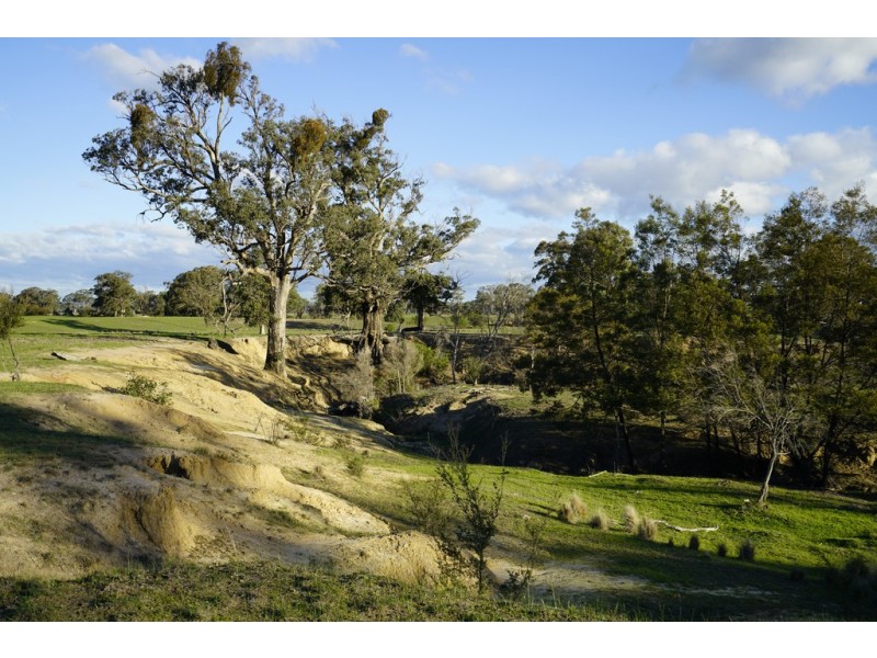 68BC Heyfield Seaton Road, Seaton VIC 3858