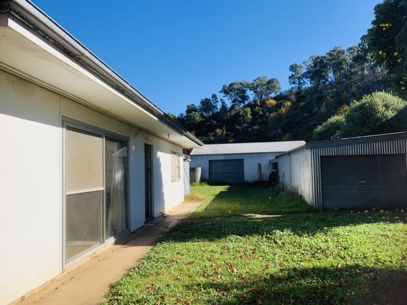 105 Lind Ave, Dargo VIC 3862