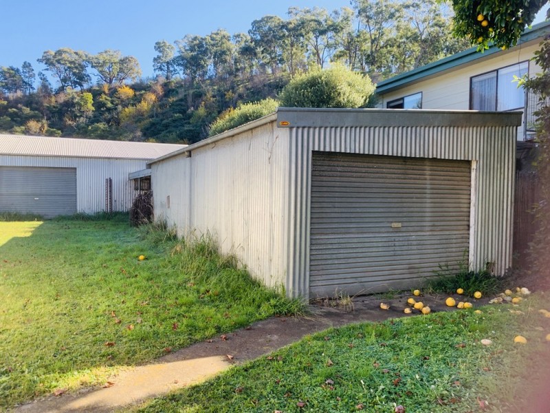 105 Lind Ave, Dargo VIC 3862