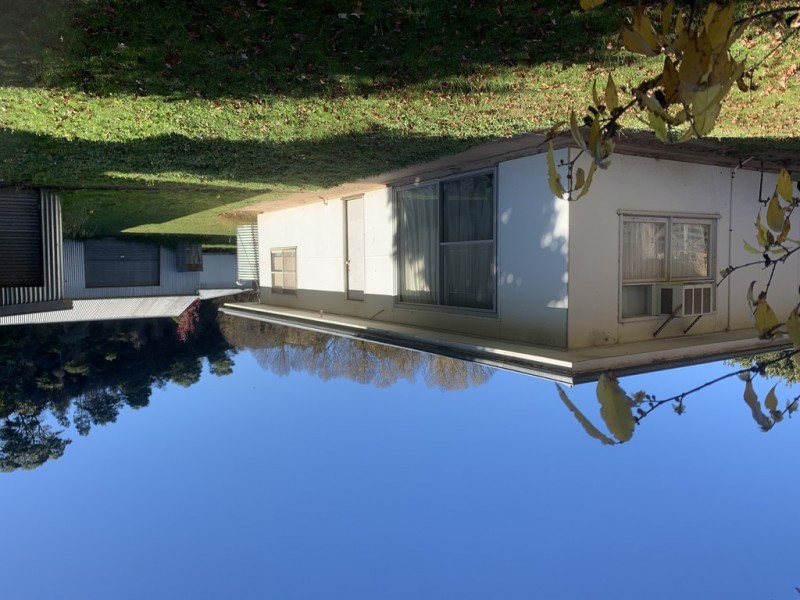 105 Lind Ave, Dargo VIC 3862