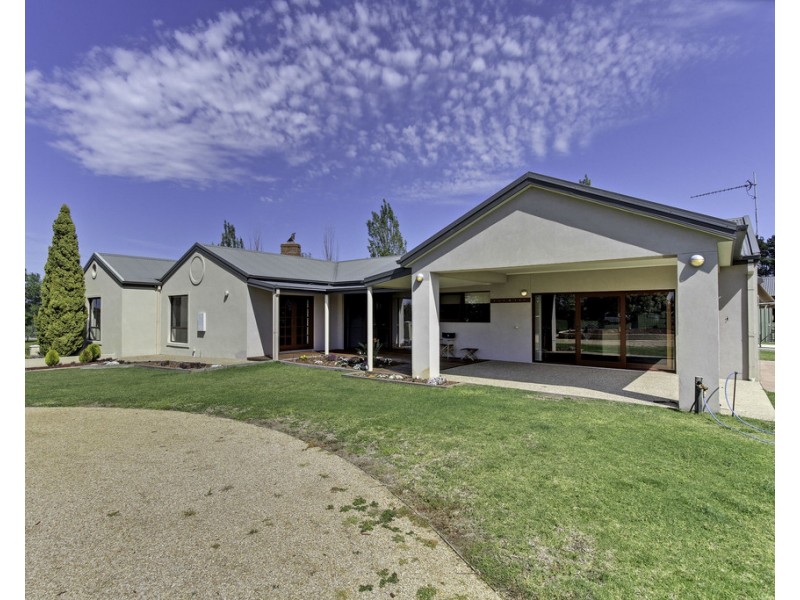 2611 Bengworden Road, Perry Bridge VIC 3862